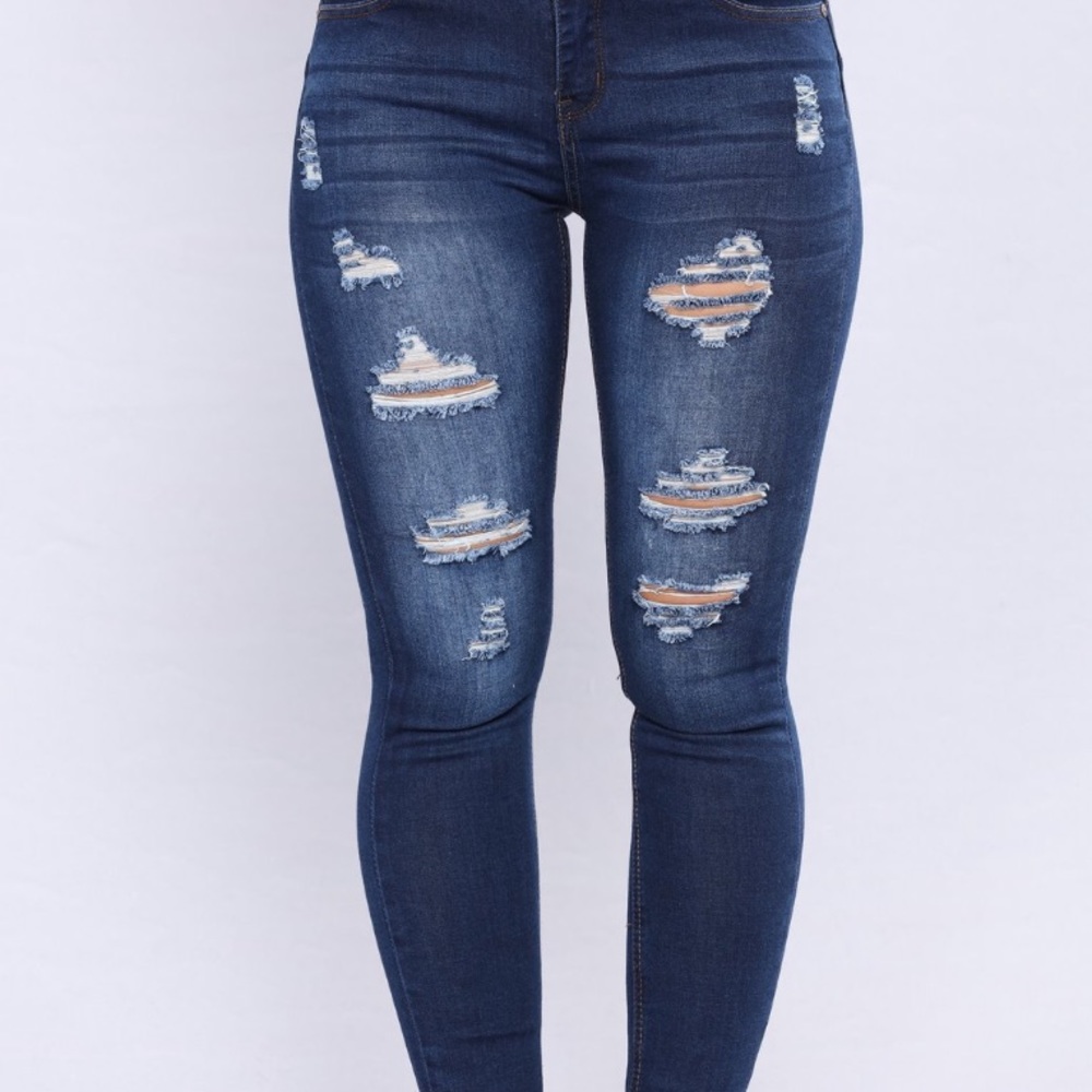 FASHION NOVA JEANS